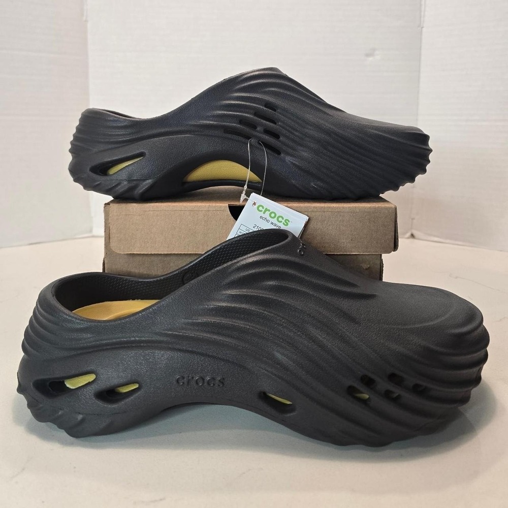 Crocs Echo Wave (Black Sand) Men's Sandals Slides 210521-0LD - 10 US